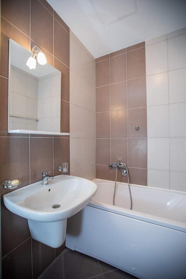 Naki Apartmani Podgorica Eksteriør billede