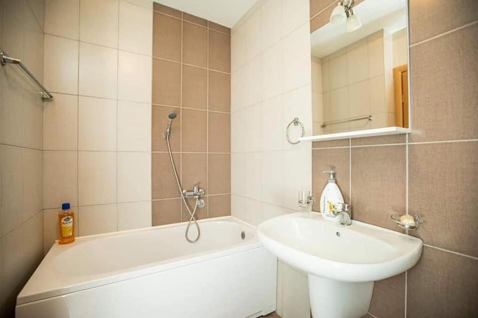 Naki Apartmani Podgorica Eksteriør billede