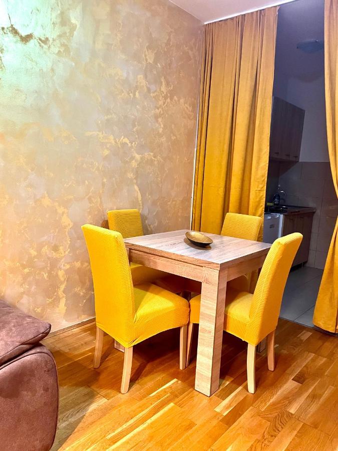 Naki Apartmani Podgorica Eksteriør billede
