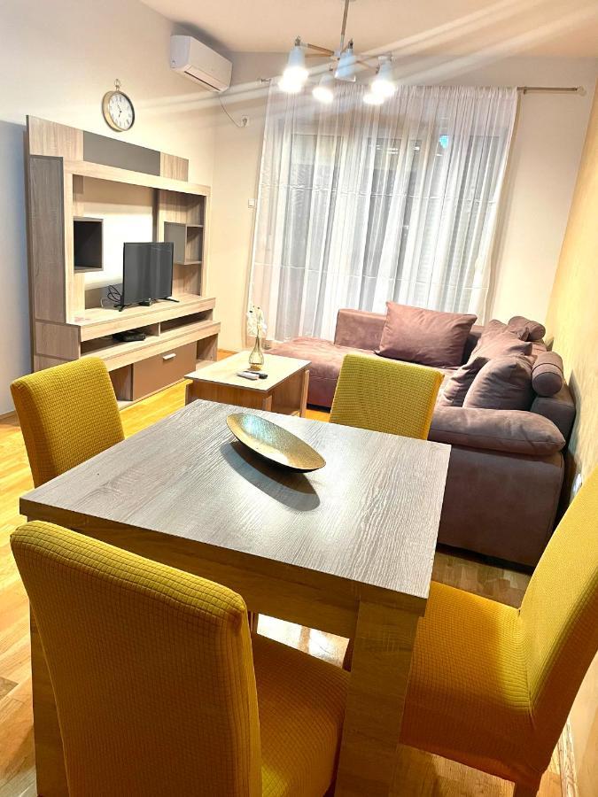 Naki Apartmani Podgorica Eksteriør billede