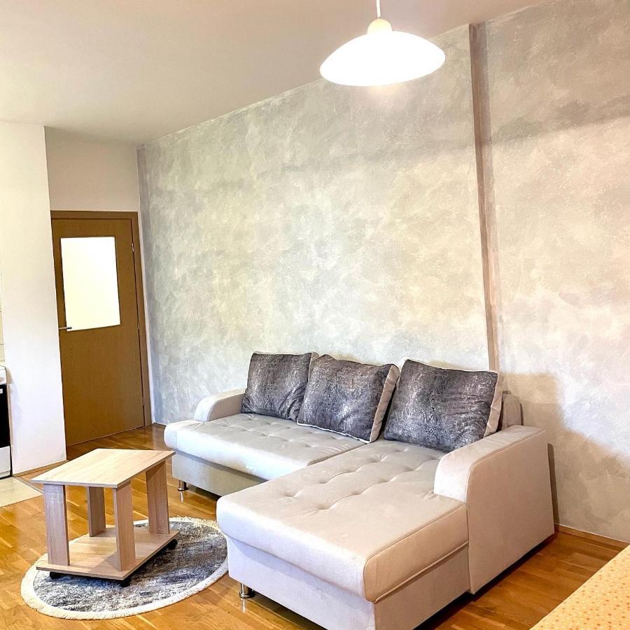 Naki Apartmani Podgorica Eksteriør billede