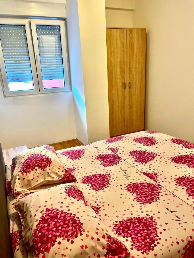 Naki Apartmani Podgorica Eksteriør billede