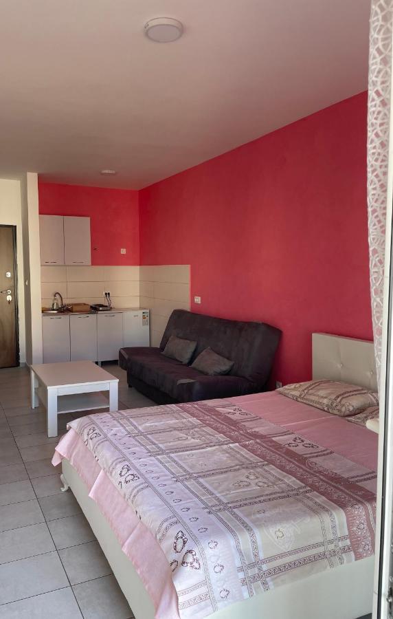 Naki Apartmani Podgorica Eksteriør billede