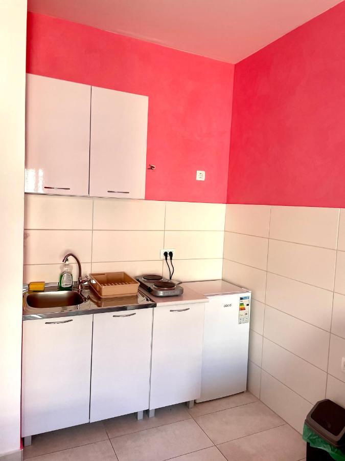 Naki Apartmani Podgorica Eksteriør billede